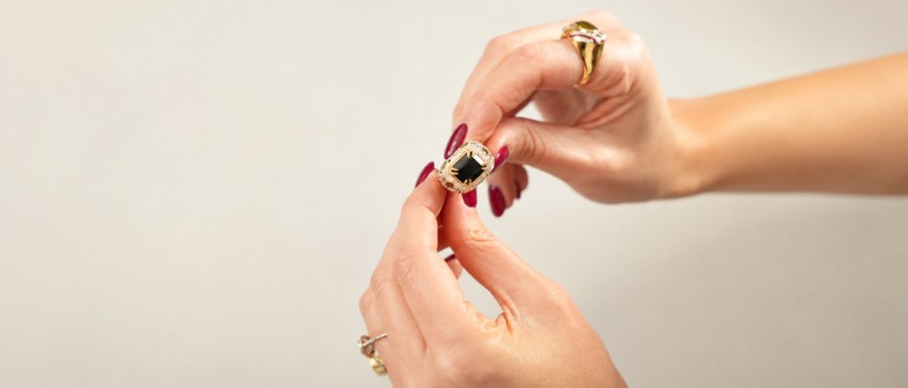 Bague sélectionnée par MONA Geneva